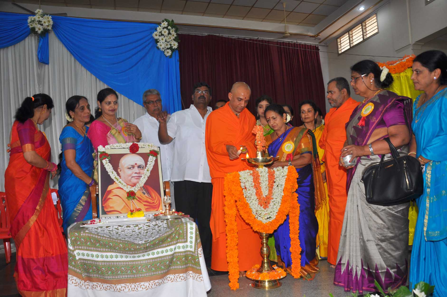 ಚಿಕ್ಕಮಗಳೂರು ಒಕ್ಕಲಿಗರ ಸಂಘವು ಮಾದರಿ ಸಂಘವಾಗಬೇಕು: ಆದಿಚುಂಚನಗಿರಿ ಸ್ವಾಮೀಜಿ